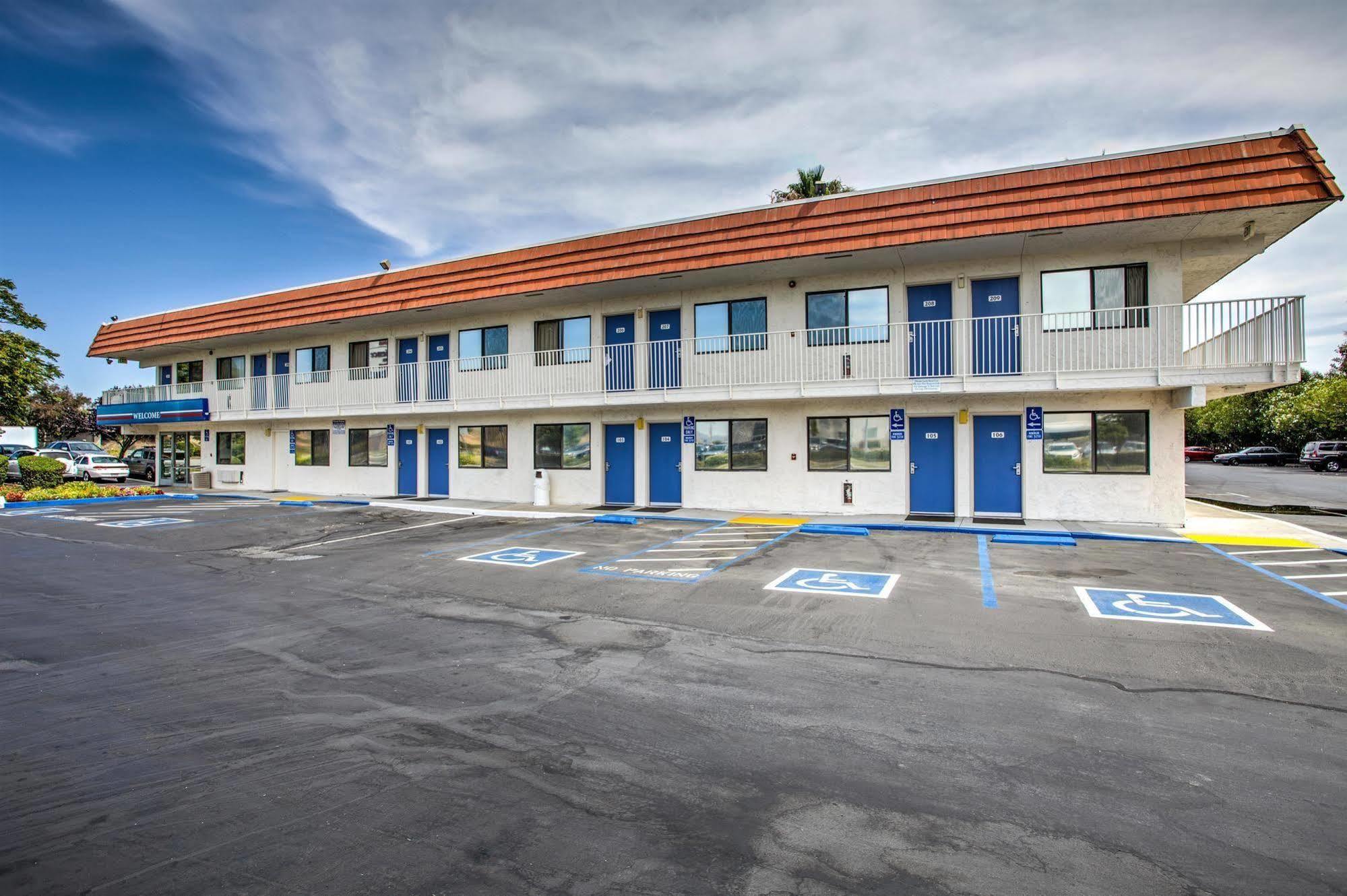 Motel 6-Vacaville, Ca Екстер'єр фото